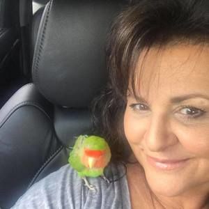 Meet your Posher, Debra